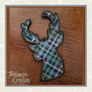 T1733 Plaid Deer Ornaments